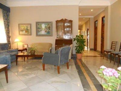 Hotel Paris — photo 12