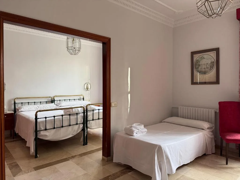 Habitación Triple — Hotel Parque Balneario Termas Pallares