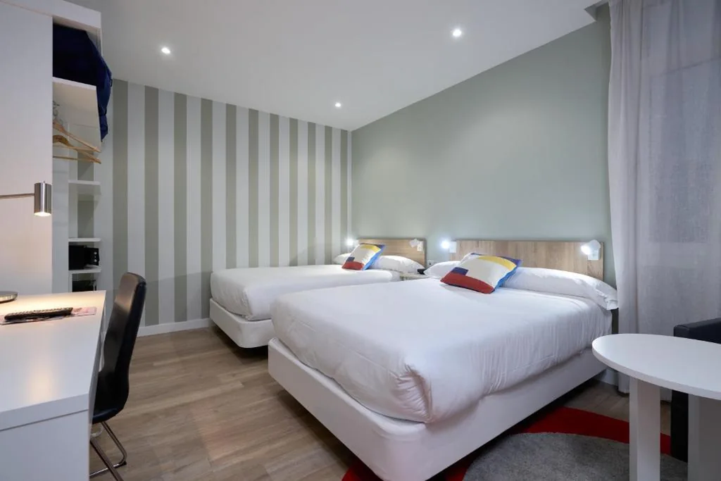 Habitación Familiar Deluxe — Hotel Pasarela