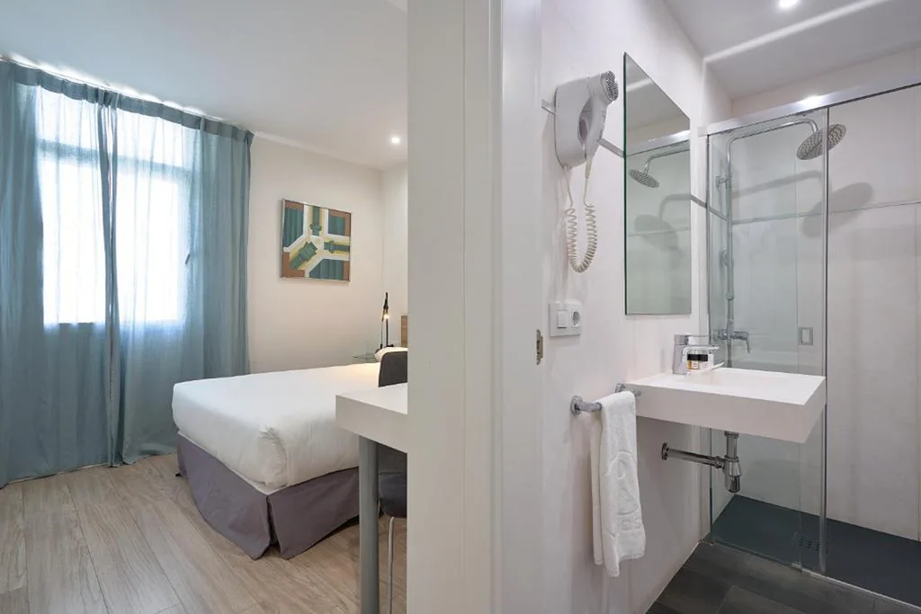 Habitación Individual — Hotel Pasarela