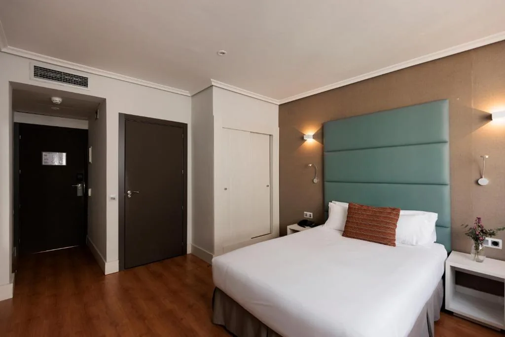 Camera Singola accessibile alle persone con mobilità ridotta — Hotel Pax Guadalajara