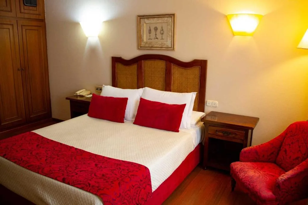 Quarto Duplo Económico — Hotel Pazo O Rial
