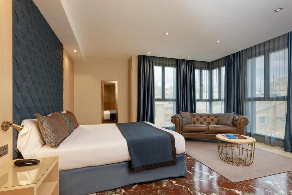 Junior Suite — Hotel Pedro I de Aragón 4 Sup