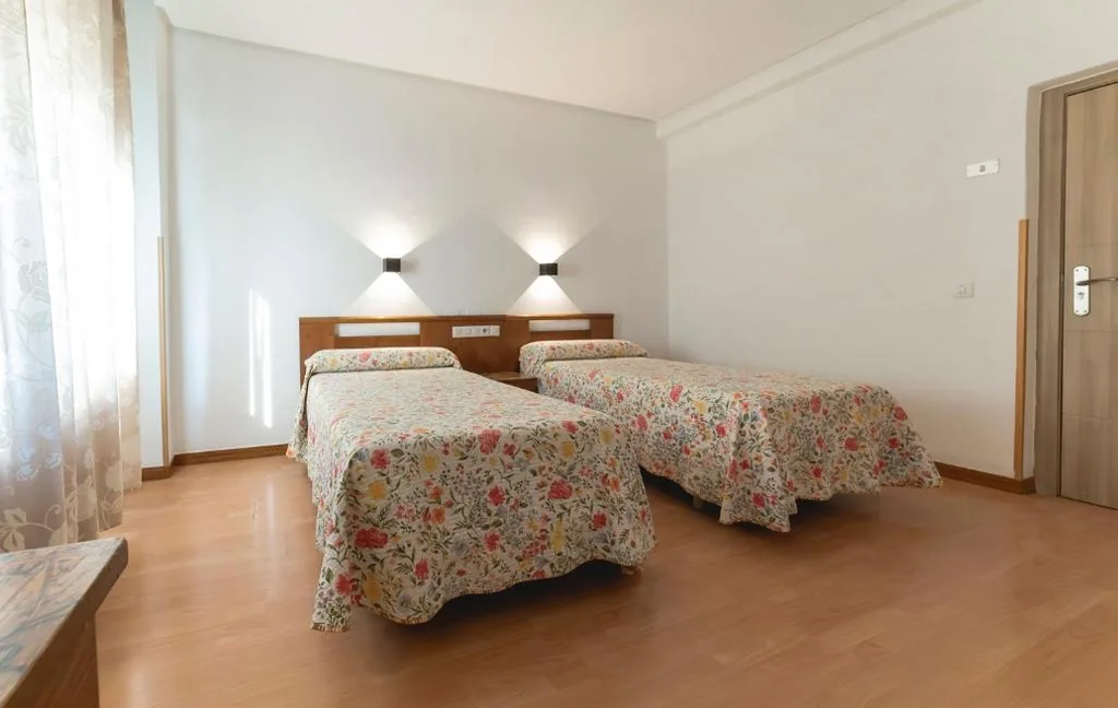 Quarto Duplo - 2 camas — Hotel Pedro Torres