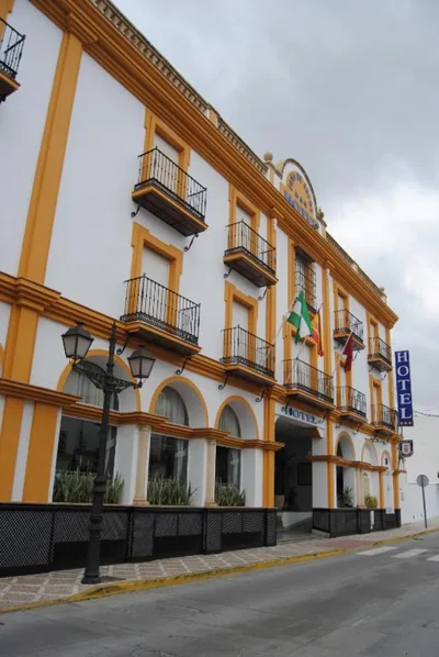Hotel Peña de Arcos — photo 6