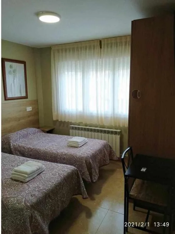 Quarto Duplo Standard - 2 camas — Hotel-Pension BORJA