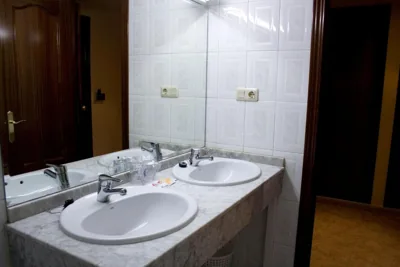 Hotel Perales — Foto 3