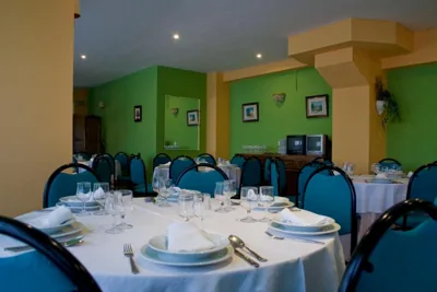 Hotel Perales — Foto 5