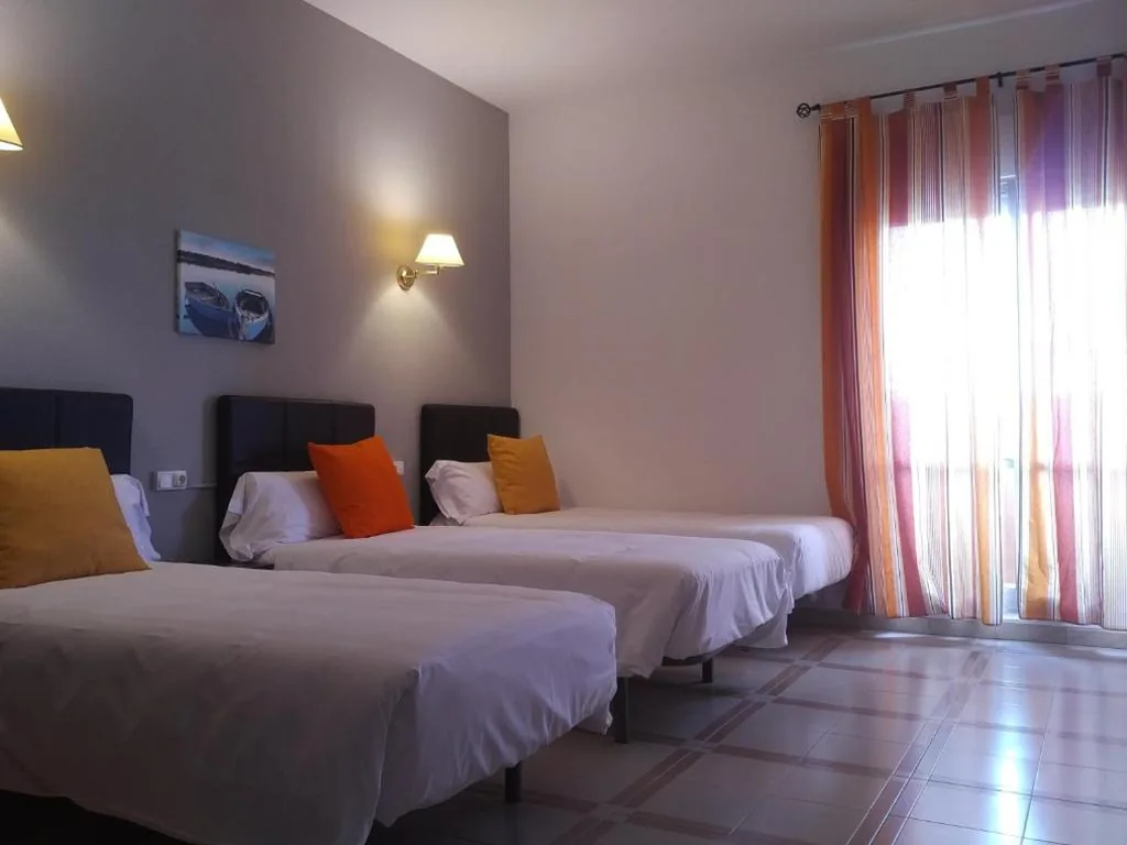 Habitación Triple Confort — Hotel Perú by Bossh! Hotels