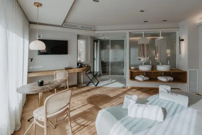 Hotel Petit Luxe — photo 12