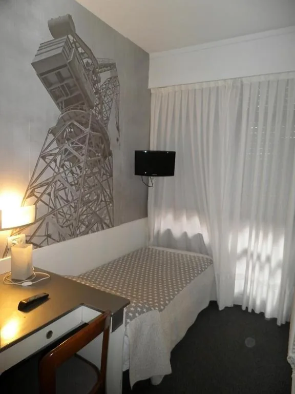 Eenpersoonskamer — Hotel Photo Zabalburu
