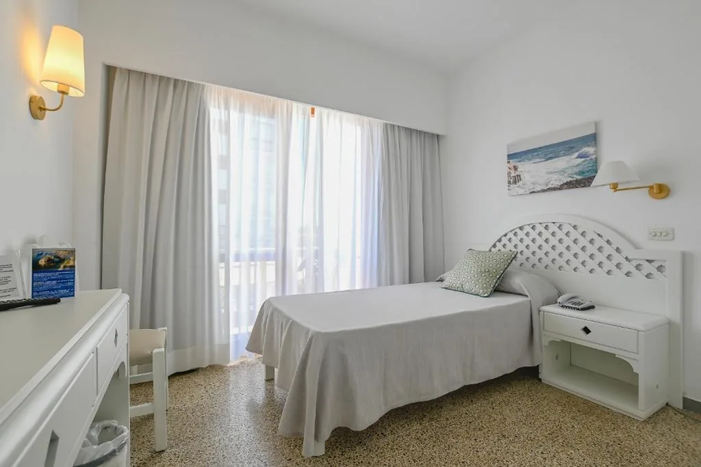Chambre individuelle — Hotel Pinos Playa