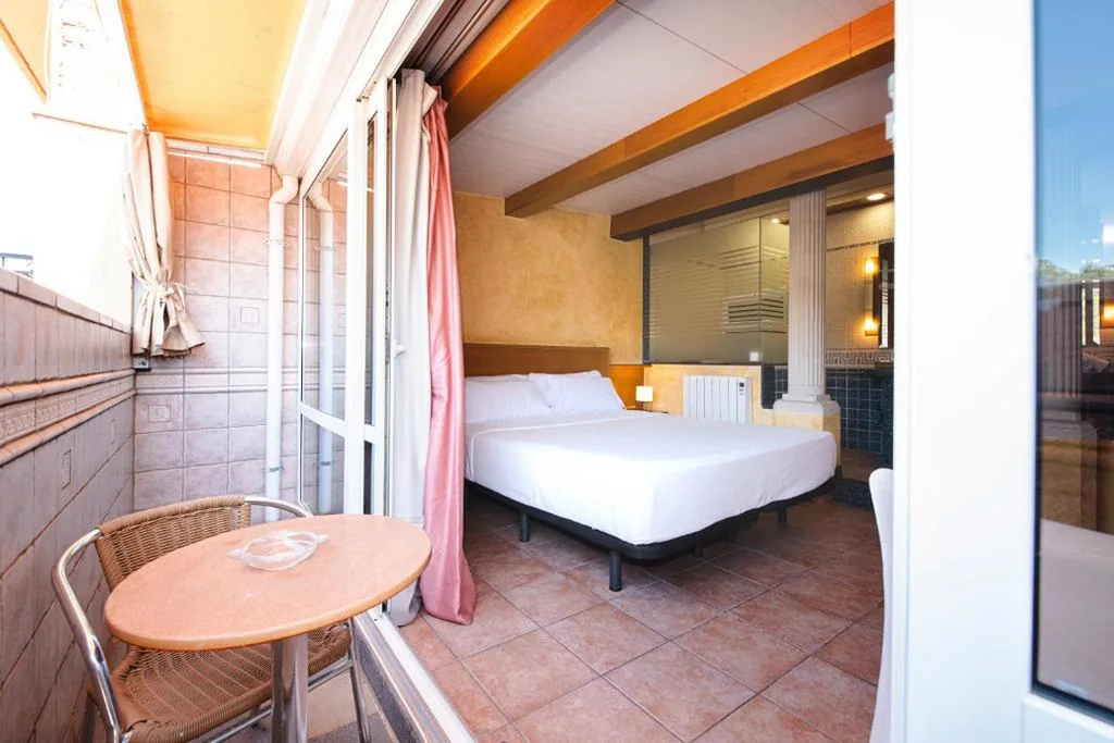 Habitación Doble Superior — Hotel Plaça