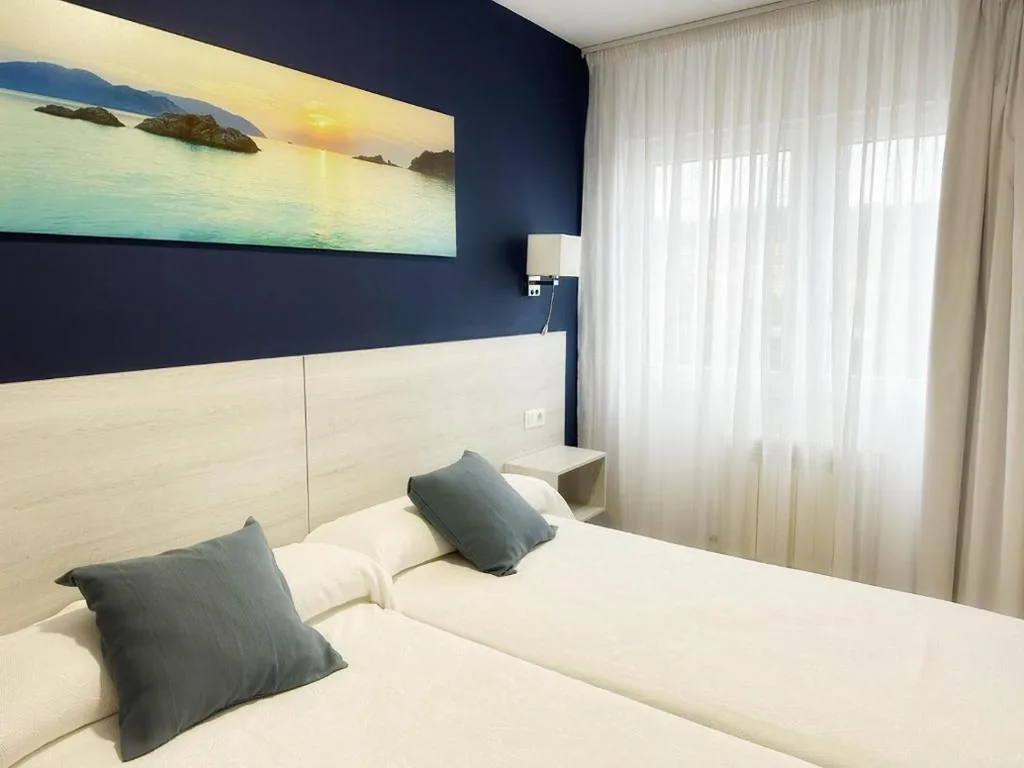Chambre double Standard avec vue sur la mer - 2 lits — Hotel Playa de Sardiñeiro