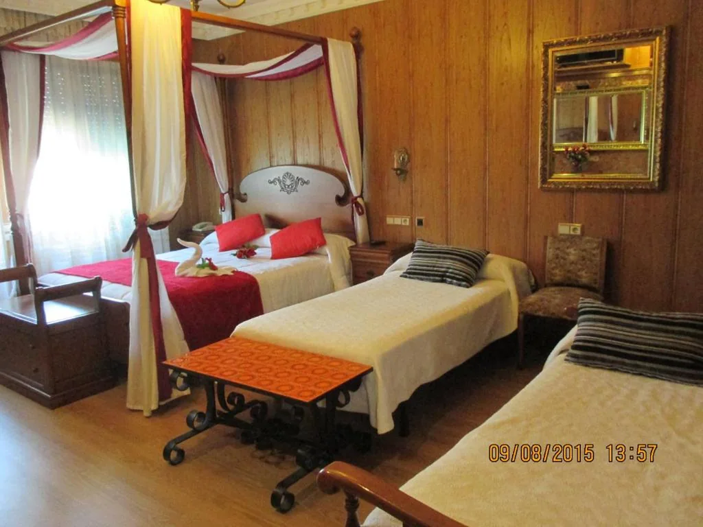 家庭间（含停车位，2名成人+2名儿童） — Hotel Playa Samil Vigo
