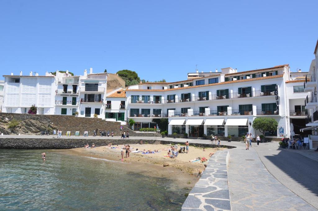 Hotel Playa Sol en Cadaqués