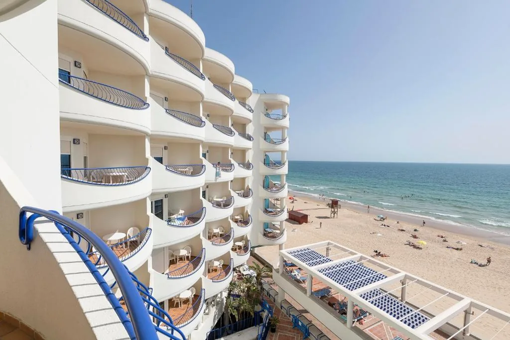 Camera Doppia con vista frontale sul mare - 1 o 2 letti — Hotel Playa Victoria