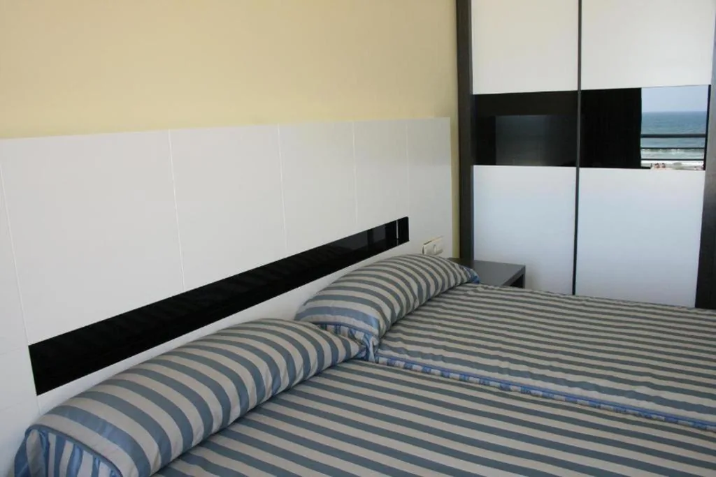 Doppelzimmer mit Gartenblick – 2 Betten — Hotel Playamar Spa