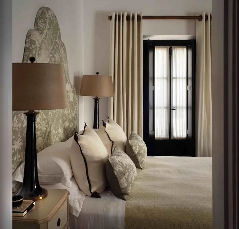 Suite Deluxe — Hotel Plaza 18 - Grupo Califa