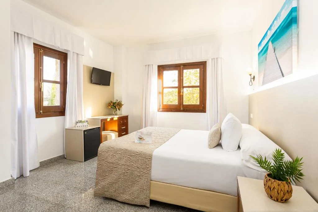 Camera Doppia adattata per persone con mobilità ridotta — Hotel Plaza Del Castillo