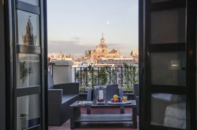 Hotel Plaza — Foto 5