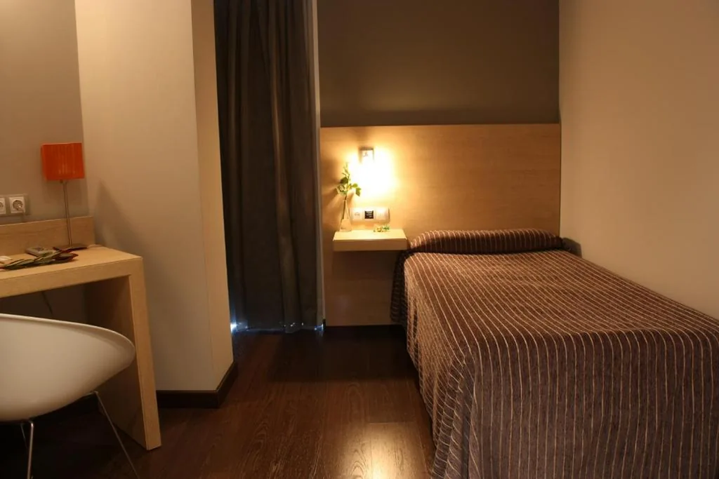 Quarto Individual — Hotel Pontes do Eume