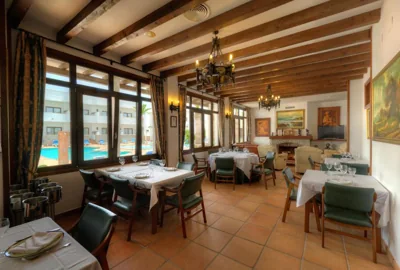 Hotel Porfirio — Foto 4