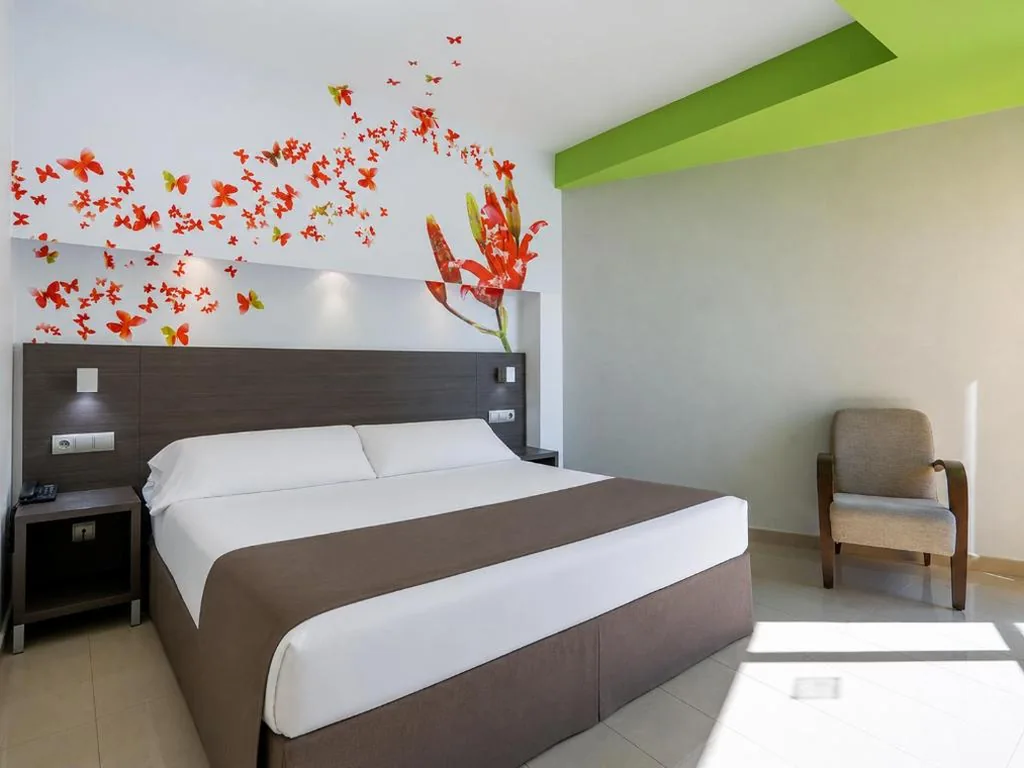 ダブルルーム（シングルベッド2台またはダブルベッド1台） — Hotel Porto Calpe