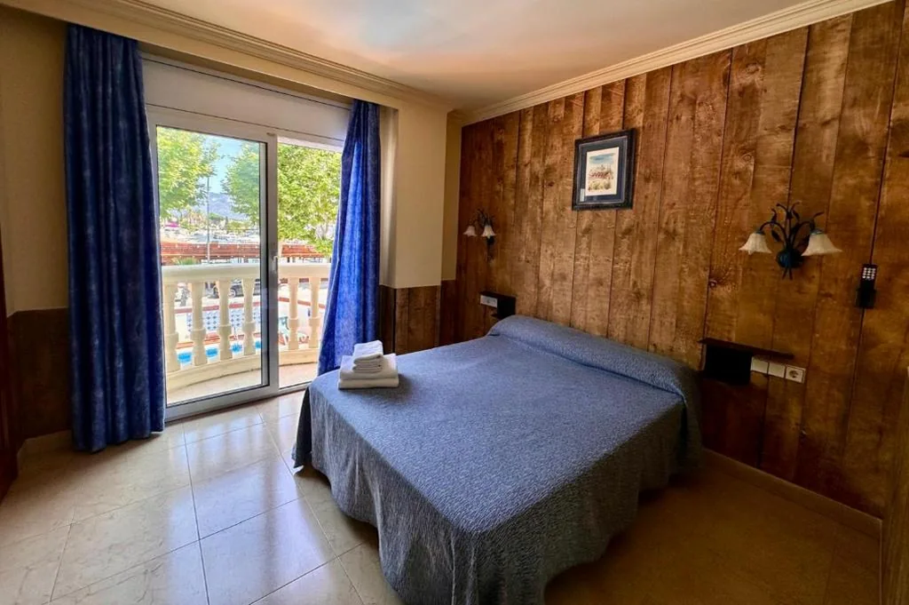 Camera Superior - 1 letto grande — Hotel Portofino