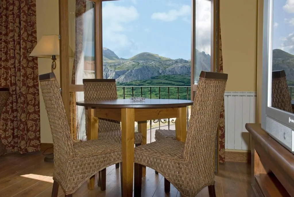 Apartment mit 2 Schlafzimmern — Hotel Presa