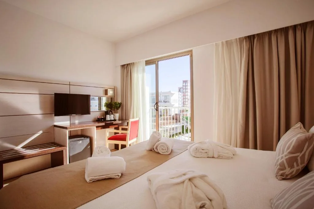Deluxe-Doppelzimmer mit 2 Betten — Hotel Puchet Ibiza