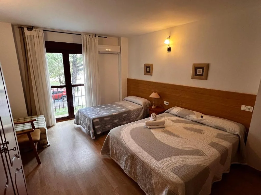 Hotel Puente de Piedra