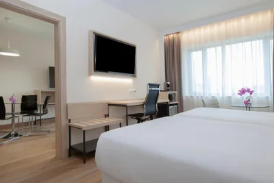 Hotel Puerta de Bilbao — foto 10