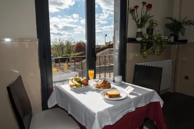 Hotel Puerta de la Santa — 写真 5