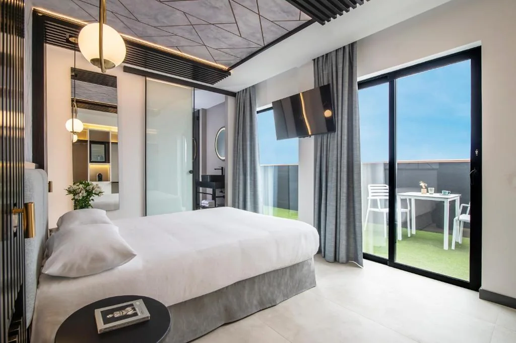 Habitación Business Doble con terraza — Hotel Puerto de la Luz by Pierre & Vacances