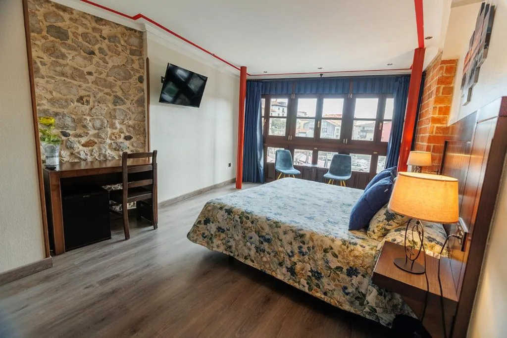 Habitación Doble con vistas al puerto - 1 o 2 camas — Hotel Puerto Rico