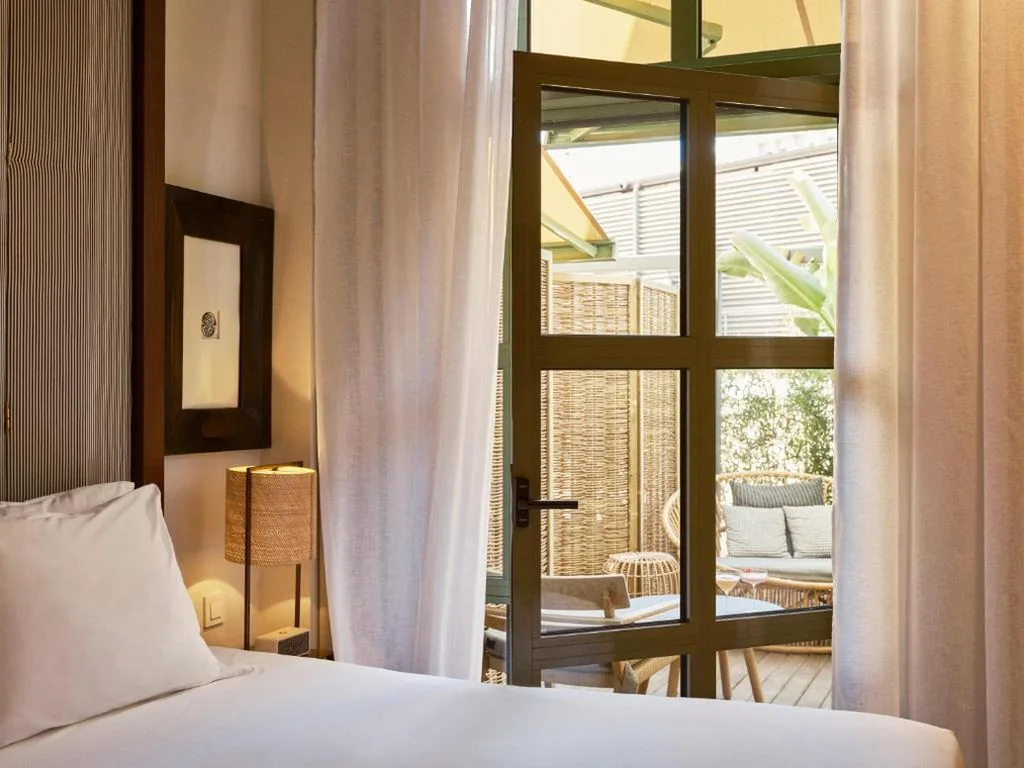 Doppelzimmer mit Terrasse – 1 oder 2 Betten — Hotel Pulitzer Barcelona