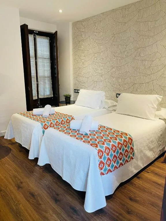 Twin Room — Hotel QB Almagro Centro