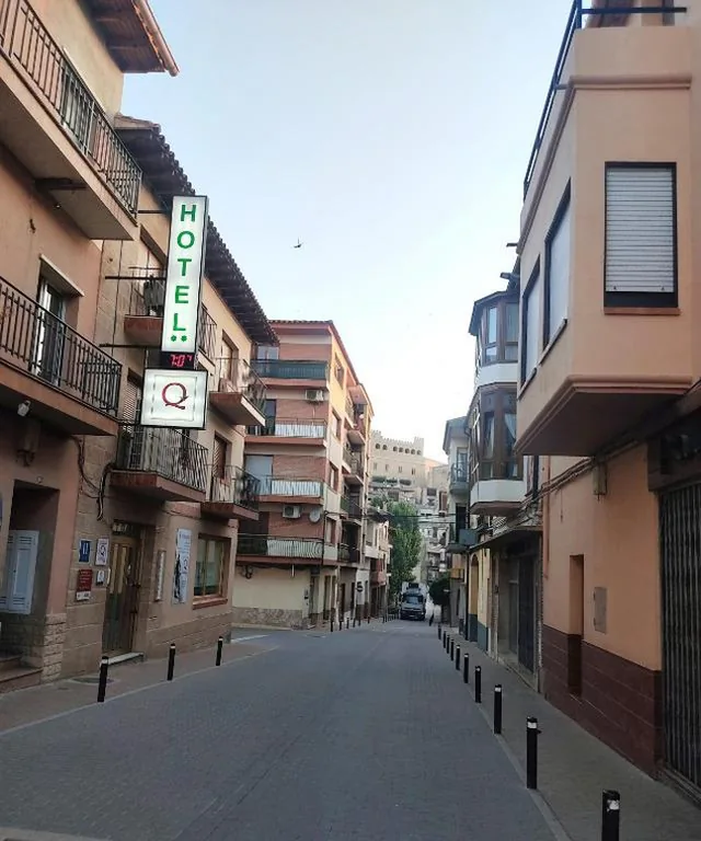 Doppelbett — Hotel Querol