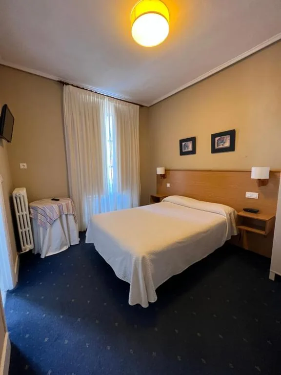 Einzelzimmer — Hotel Ramona