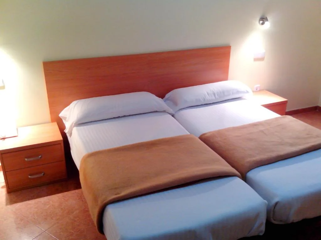 Double Room - 2 Beds — Hotel RC Ramon y Cajal