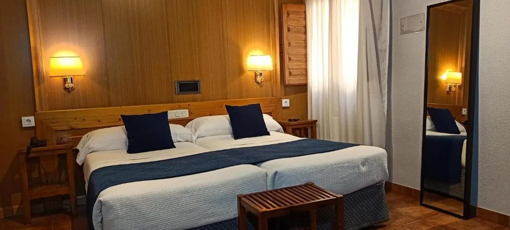 Habitación Doble - 2 camas — Hotel Real De Toledo