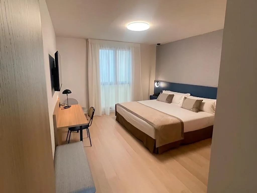 Hotel Real