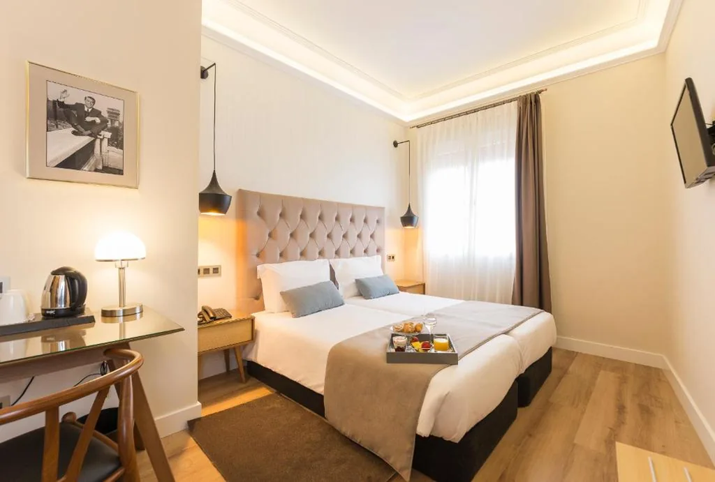 Camera Doppia Standard con vista — Hotel Real Segovia by Recordis Hotels