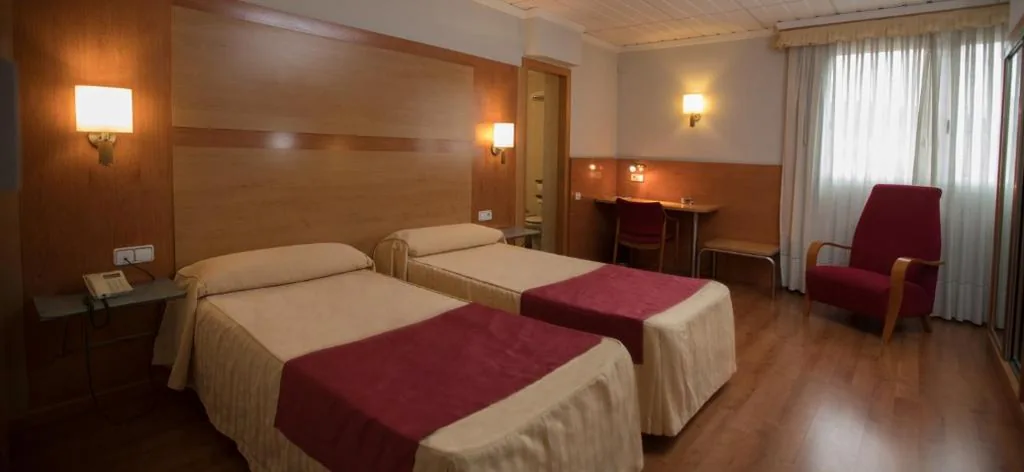 Habitación Doble - 1 o 2 camas — Hotel Reconquista