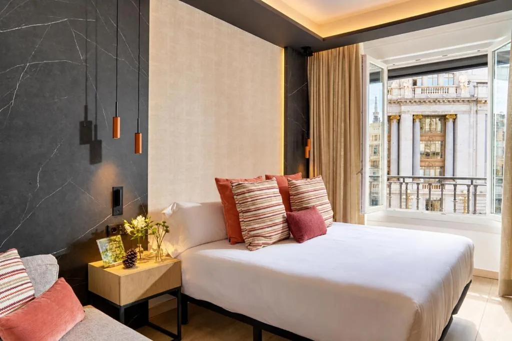 Habitación Deluxe Alcalá — Hotel Regina