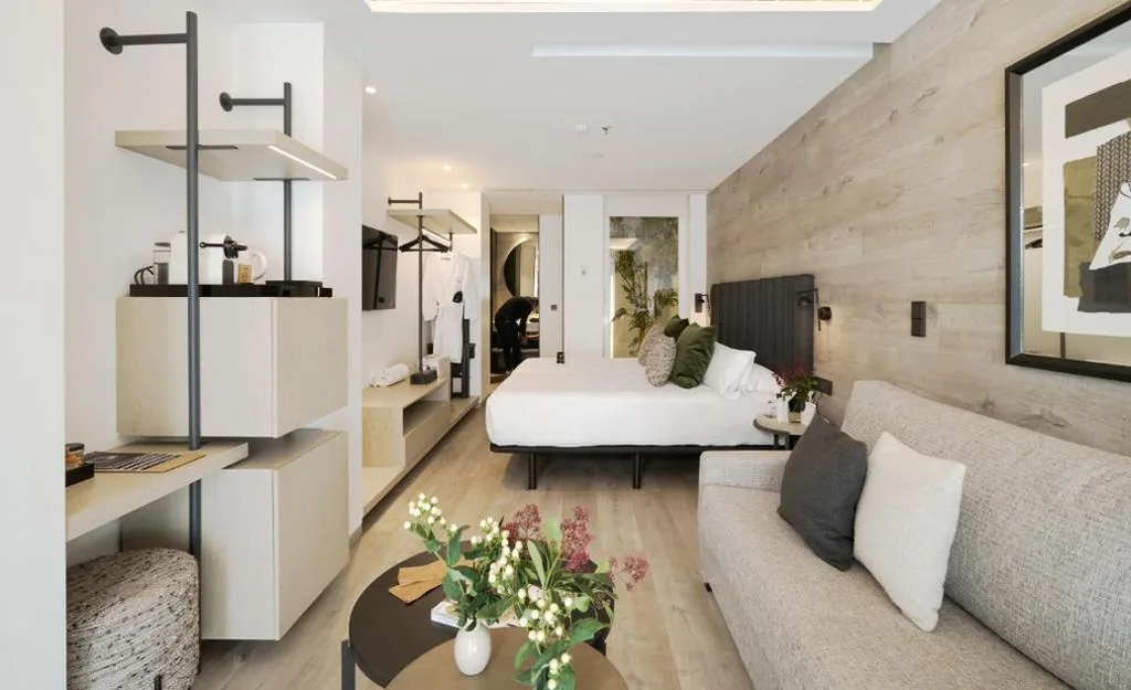 Suite Junior Alcalá — Hotel Regina