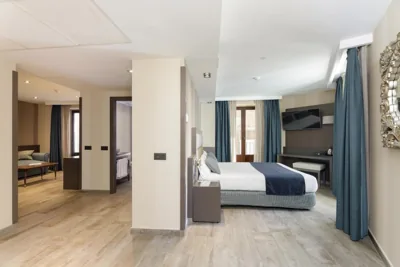 Hotel Reina Cristina — Foto 6