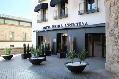 Hotel Reina Cristina — Foto 10