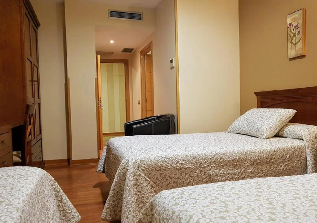 Camera Tripla — Hotel Reina Isabel